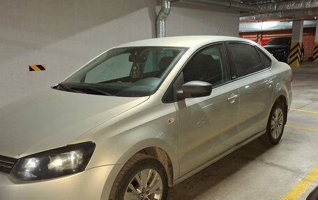 Volkswagen Polo VI (EU Market), 2014 год, 680 000 рублей, 3 фотография