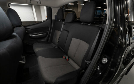 Mitsubishi L200 IV рестайлинг, 2019 год, 2 450 000 рублей, 12 фотография