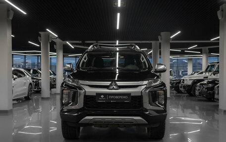 Mitsubishi L200 IV рестайлинг, 2019 год, 2 450 000 рублей, 3 фотография