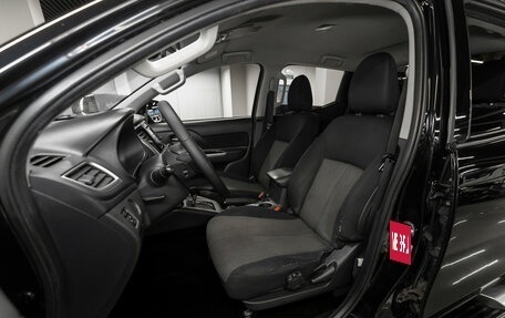 Mitsubishi L200 IV рестайлинг, 2019 год, 2 450 000 рублей, 9 фотография