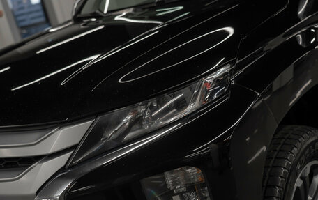 Mitsubishi L200 IV рестайлинг, 2019 год, 2 450 000 рублей, 23 фотография