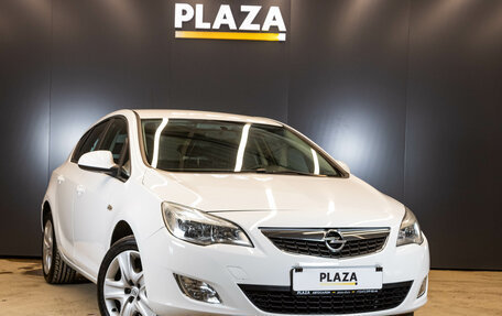 Opel Astra J, 2011 год, 949 000 рублей, 2 фотография