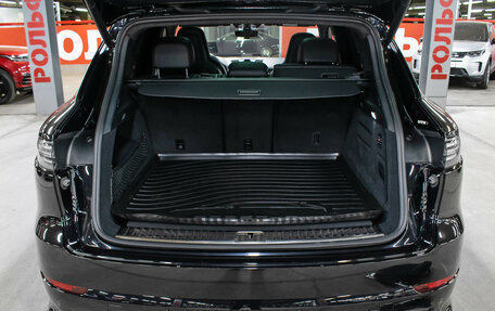 Porsche Cayenne III, 2021 год, 13 300 000 рублей, 10 фотография