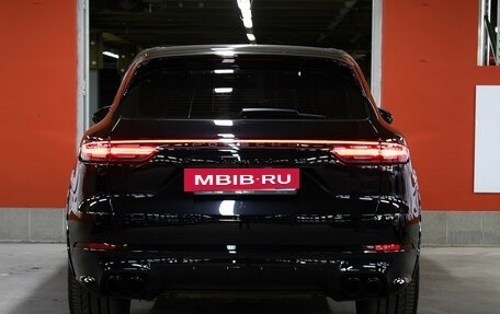 Porsche Cayenne III, 2021 год, 13 300 000 рублей, 6 фотография