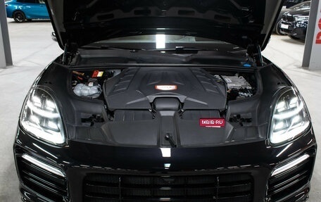 Porsche Cayenne III, 2021 год, 13 300 000 рублей, 9 фотография