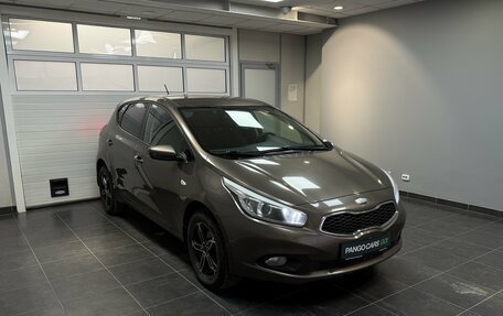 KIA cee'd III, 2013 год, 1 050 000 рублей, 3 фотография