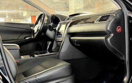 Toyota Camry, 2015 год, 1 850 000 рублей, 28 фотография