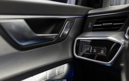 Audi A6, 2018 год, 3 890 000 рублей, 23 фотография