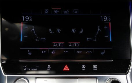 Audi A6, 2018 год, 3 890 000 рублей, 29 фотография