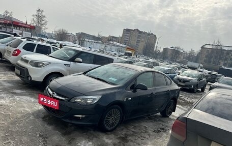 Opel Astra J, 2014 год, 600 000 рублей, 2 фотография