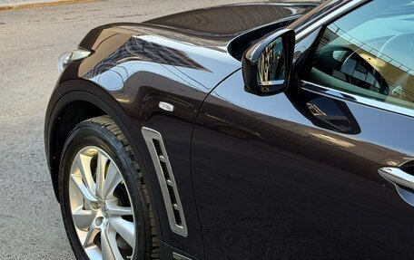 Infiniti FX II, 2012 год, 2 390 000 рублей, 16 фотография