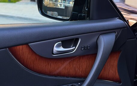 Infiniti FX II, 2012 год, 2 390 000 рублей, 24 фотография