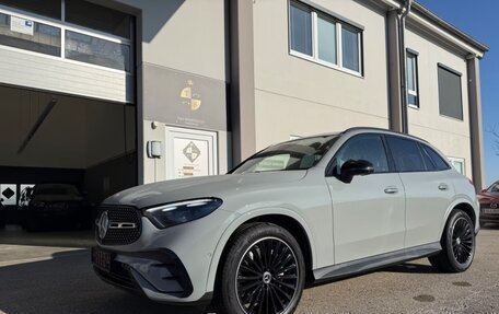 Mercedes-Benz GLC, 2026 год, 10 500 000 рублей, 3 фотография