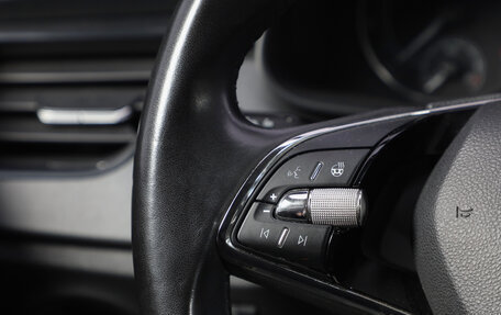 Skoda Rapid II, 2020 год, 1 599 000 рублей, 11 фотография