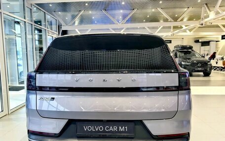 Volvo XC70, 2025 год, 8 500 000 рублей, 4 фотография