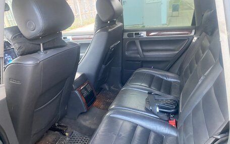 Volkswagen Touareg III, 2006 год, 900 000 рублей, 8 фотография