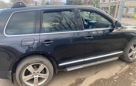 Volkswagen Touareg III, 2006 год, 900 000 рублей, 6 фотография