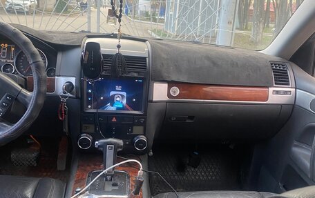 Volkswagen Touareg III, 2006 год, 900 000 рублей, 9 фотография