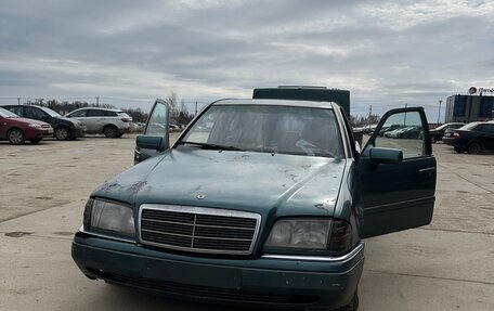 Mercedes-Benz C-Класс, 1993 год, 180 000 рублей, 2 фотография