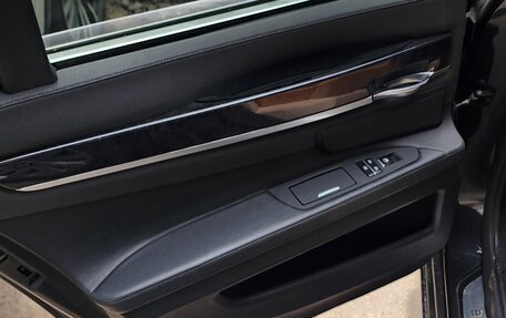 BMW 7 серия, 2008 год, 1 400 000 рублей, 18 фотография