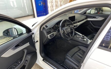 Audi A4, 2019 год, 2 250 000 рублей, 3 фотография