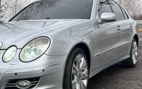 Mercedes-Benz E-Класс, 2007 год, 990 000 рублей, 4 фотография