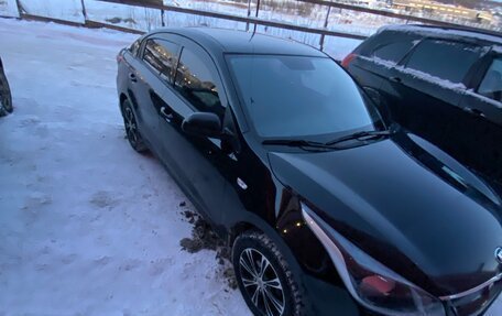 KIA Rio IV, 2019 год, 1 430 000 рублей, 2 фотография