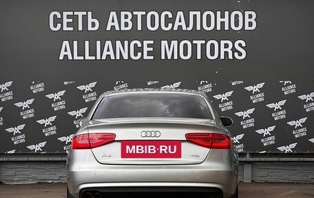 Audi A4, 2014 год, 1 210 000 рублей, 6 фотография