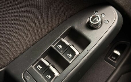 Audi A4, 2014 год, 1 210 000 рублей, 22 фотография