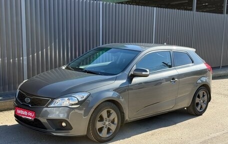 KIA cee'd I рестайлинг, 2011 год, 800 000 рублей, 1 фотография