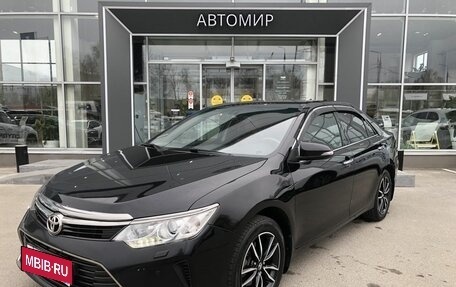Toyota Camry, 2017 год, 2 450 000 рублей, 1 фотография