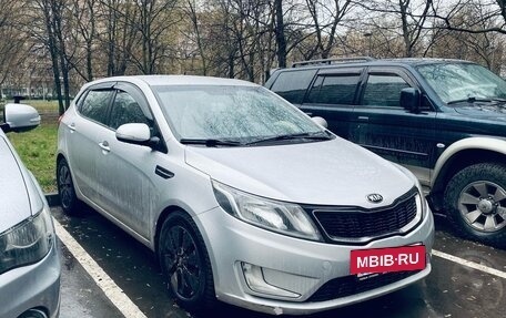 KIA Rio III рестайлинг, 2013 год, 895 000 рублей, 3 фотография