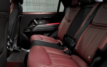 Land Rover Range Rover Sport, 2025 год, 18 450 000 рублей, 12 фотография