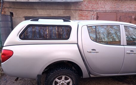 Mitsubishi L200 IV рестайлинг, 2008 год, 1 000 000 рублей, 4 фотография