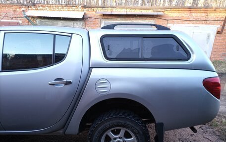 Mitsubishi L200 IV рестайлинг, 2008 год, 1 000 000 рублей, 3 фотография