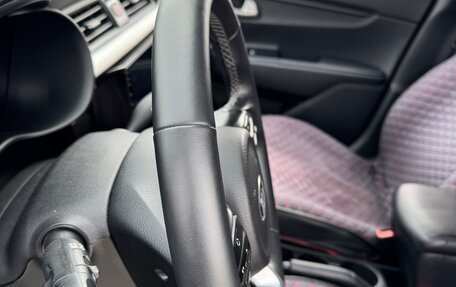 KIA Rio IV, 2019 год, 1 690 000 рублей, 28 фотография