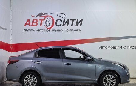 KIA Rio IV, 2018 год, 1 279 000 рублей, 8 фотография