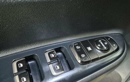 KIA Rio IV, 2018 год, 1 279 000 рублей, 18 фотография