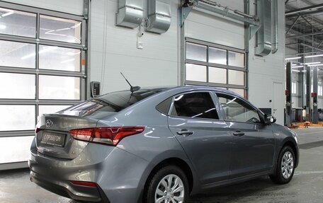 Hyundai Solaris II рестайлинг, 2017 год, 1 220 000 рублей, 5 фотография