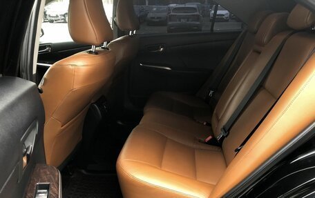 Toyota Camry, 2017 год, 2 450 000 рублей, 11 фотография