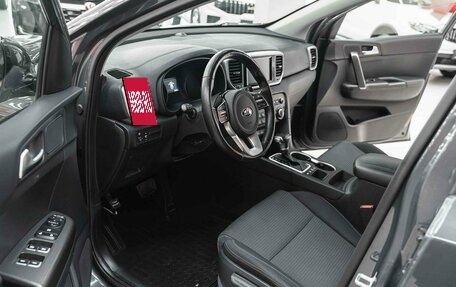 KIA Sportage IV рестайлинг, 2018 год, 1 790 000 рублей, 6 фотография