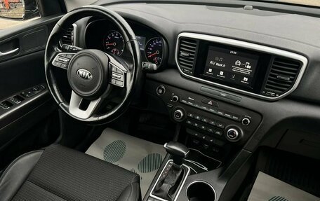 KIA Sportage IV рестайлинг, 2019 год, 2 589 000 рублей, 14 фотография