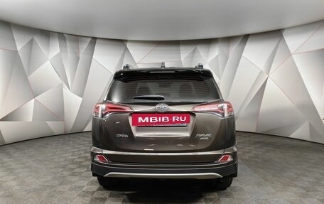 Toyota RAV4, 2018 год, 2 593 000 рублей, 8 фотография