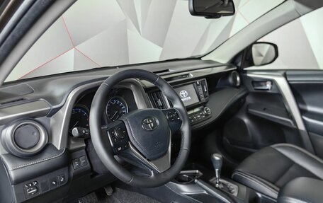 Toyota RAV4, 2018 год, 2 593 000 рублей, 17 фотография