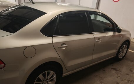 Volkswagen Polo VI (EU Market), 2012 год, 700 000 рублей, 3 фотография
