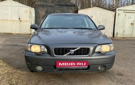 Volvo S60 III, 2002 год, 280 000 рублей, 1 фотография
