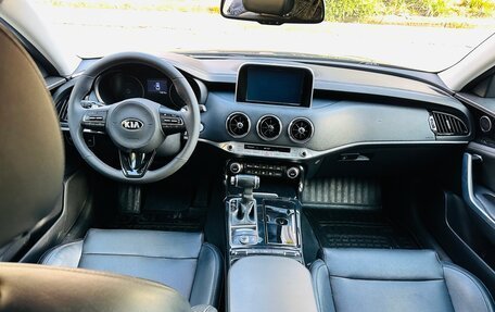 KIA Stinger I, 2018 год, 2 600 000 рублей, 11 фотография