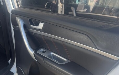 Haval H6, 2017 год, 1 260 000 рублей, 17 фотография