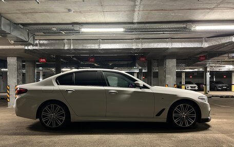 BMW 5 серия, 2018 год, 4 500 000 рублей, 3 фотография