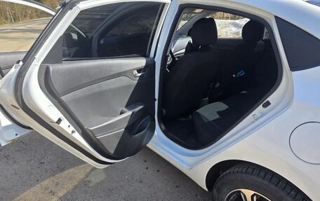 Hyundai Solaris II рестайлинг, 2020 год, 1 530 000 рублей, 5 фотография